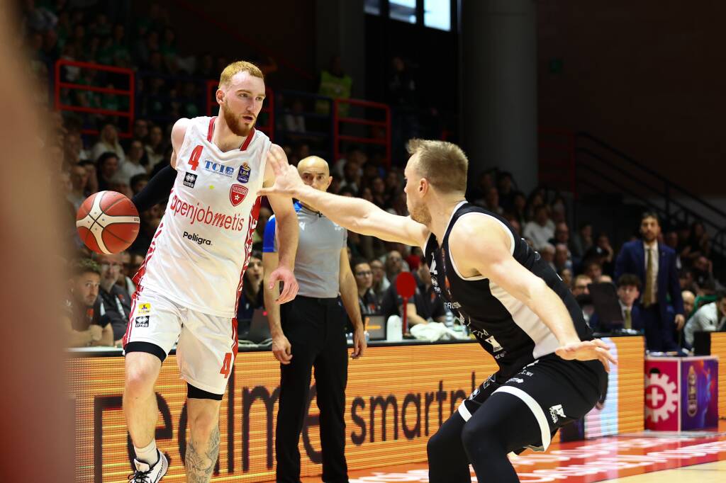Bertram Tortona - Pallacanestro Varese
