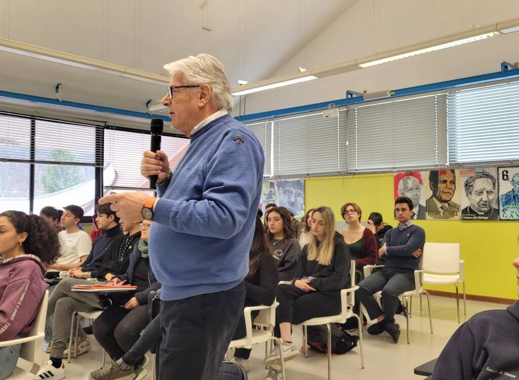 Bisuschio - Orientamento scolastico all'Isis Valceresio con il Rotary