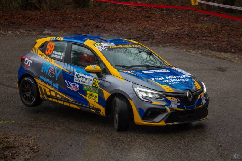 Lampi colorati nel grigio: lo shakedown del Rally dei Laghi 2024