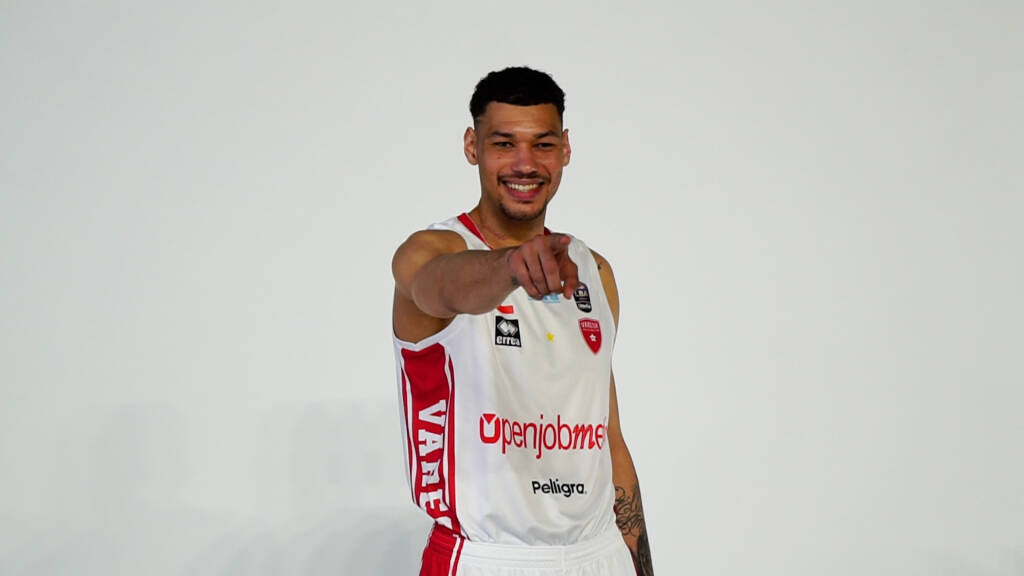 Micheal Gilmore si presenta in maglia Openjobmetis
