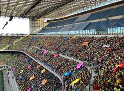 Festa a San Siro: con i cresimandi oltre 50 mila persone insieme a Delpini