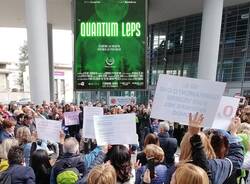 Flasmob sotto la Regione contro i tagli alla disabilità