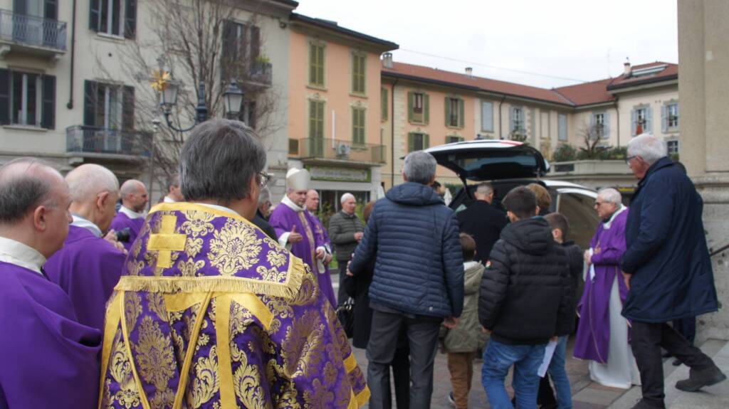 Funerali di monsignor Claudio Galimberi