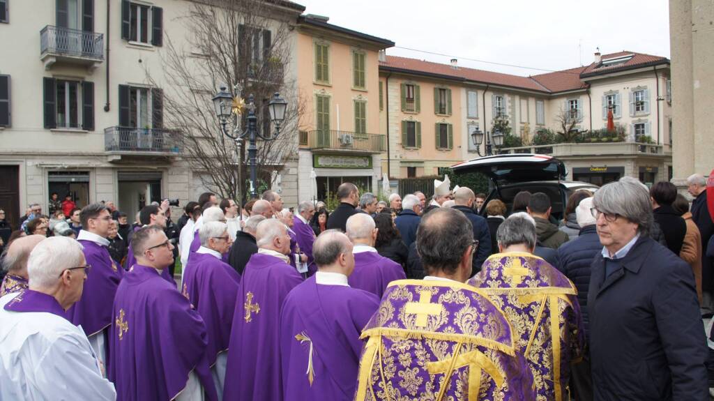 Funerali di monsignor Claudio Galimberi