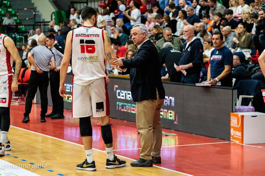 La sfida tra Legnano e Avellino nelle foto di Ermanno Gallo