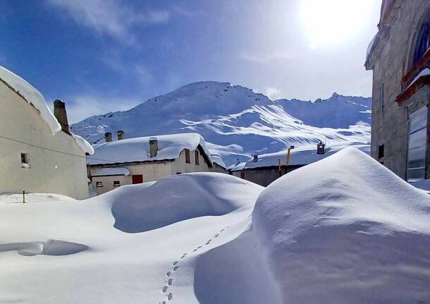 montespluga neve