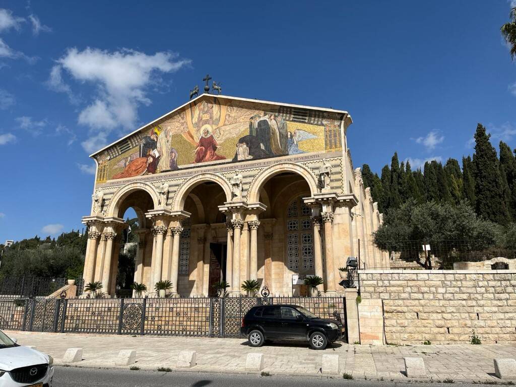 Pellegrini della Fondazione Ambrosianeum in Terra Santa