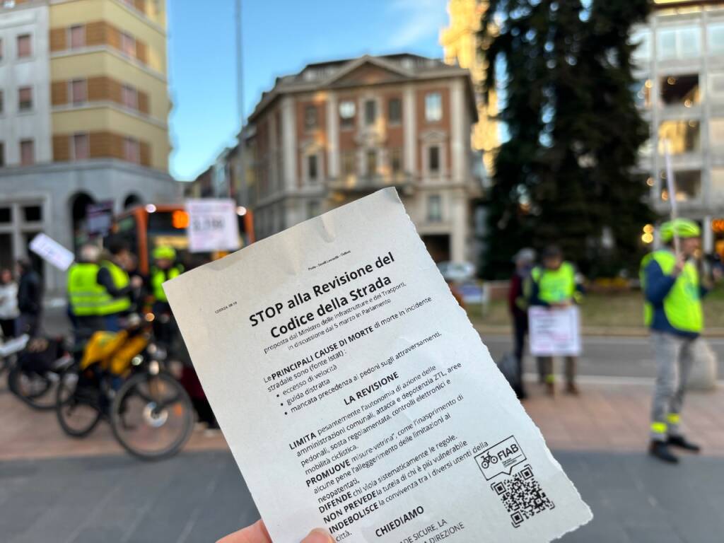 Un flash mob contro il “codice della strage”