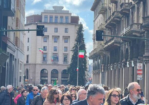 Il corteo e gli interventi per il 25 aprile a Varese