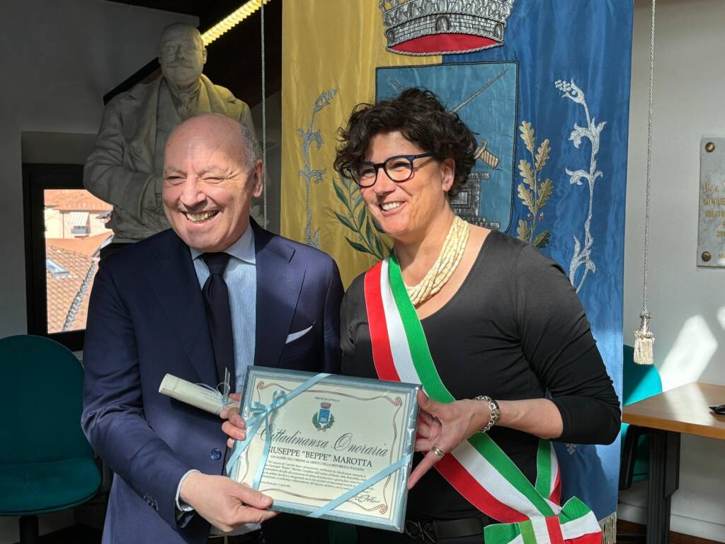 A Beppe Marotta e don Franco Gallivanone la cittadinanza onoraria di Cantello 