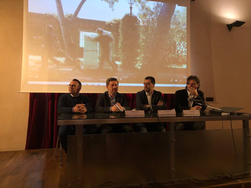 A palazzo Da Perego la mostra di Helidon Xhixha