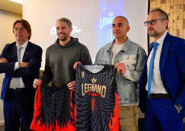 Presentazione maglia digitalizzata Legnano Basket vs Libertas Livorno