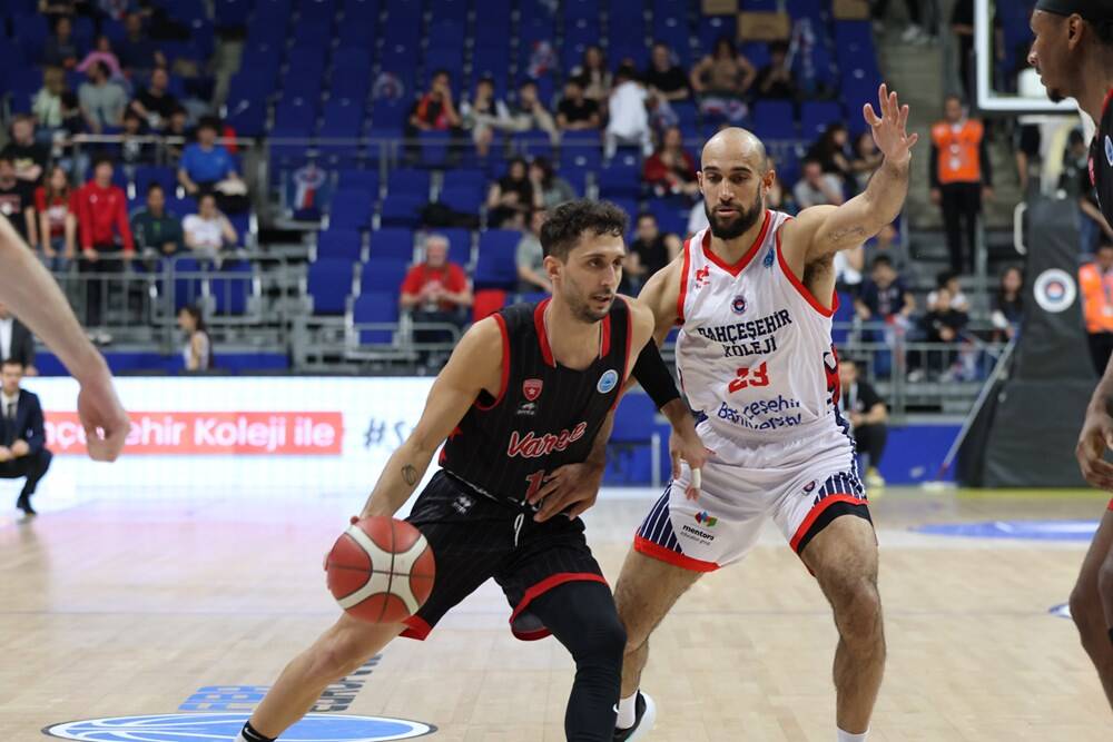 Bahcesheir College - Itelyum Varese 81-73