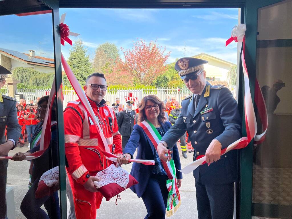 L’inaugurazione della nuova sede di Sos Malnate