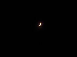 L\'eclissi solare dell\'8 aprile fotografata da un varesino