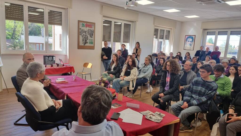 I murales dedicati alla Resistenza alla Cgil di Tradate