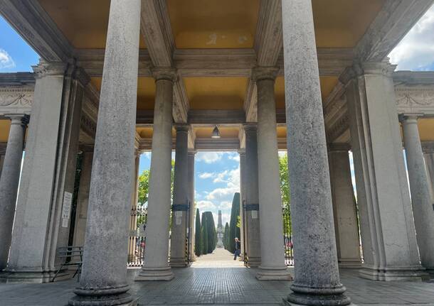 Cimitero Belforte di Varese