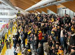 Festa giallonera in tribuna, Mastini - Pergine 3-1