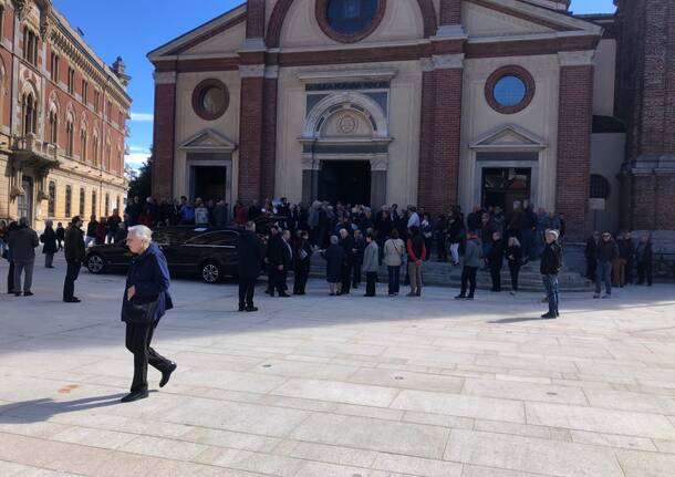 Funerali Cai, Basilica San Magno a Legnano