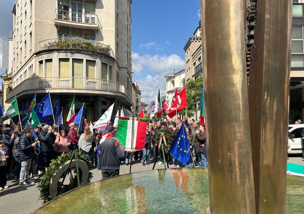 La festa del 25 aprile in corteo a Gallarate