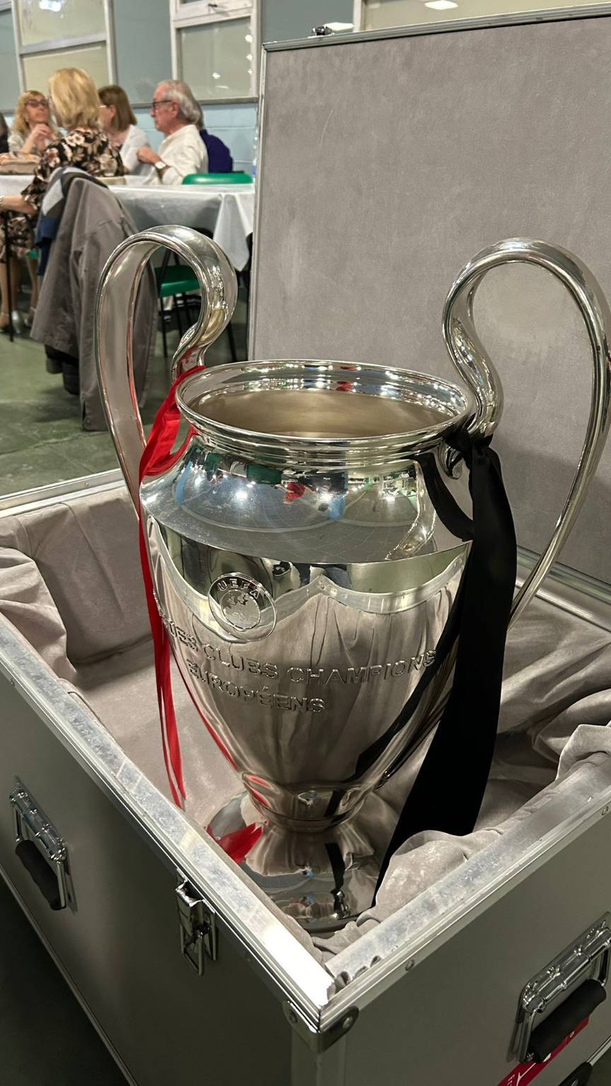 Il Milan Club Busto Garolfo "si regala" la Champions League 2007 per i suoi primi 60 anni