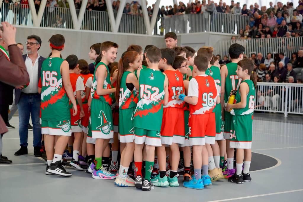 Inaugurazione del palazzetto dello sport di Olgiate Olona. Foto di Zaffaroni