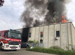 Incendio area industriale Saronno