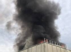 Incendio area industriale Saronno