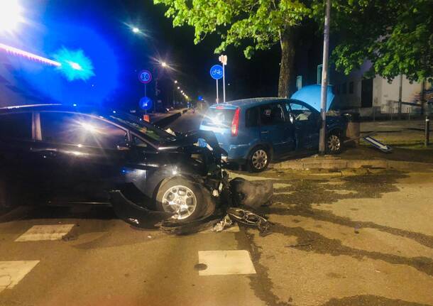 Incidente viale Gorizia Legnano 14 aprile