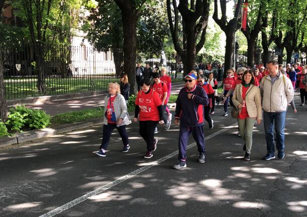 La camminata della Lilt Legnano passa per il centro 