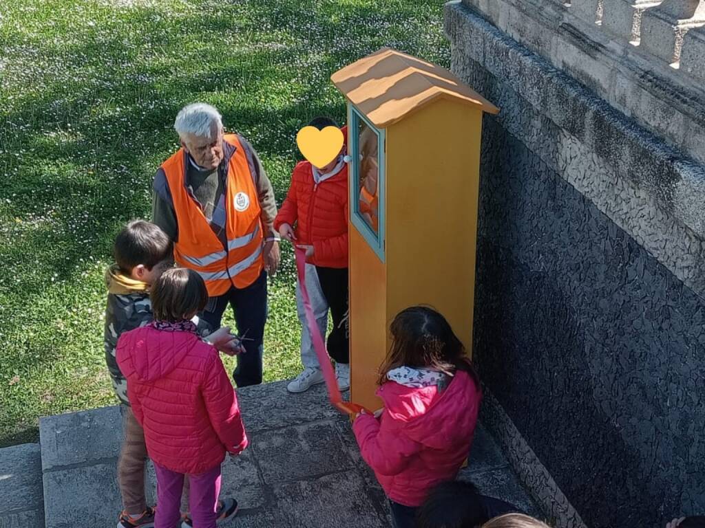 La giornata mondiale del libro delle scuole di Comerio