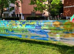 Nuovo murales di Cheone sui muri del quartiere Aler a Nerviano: il progetto Gescart ha il suo "Flusso vitale"