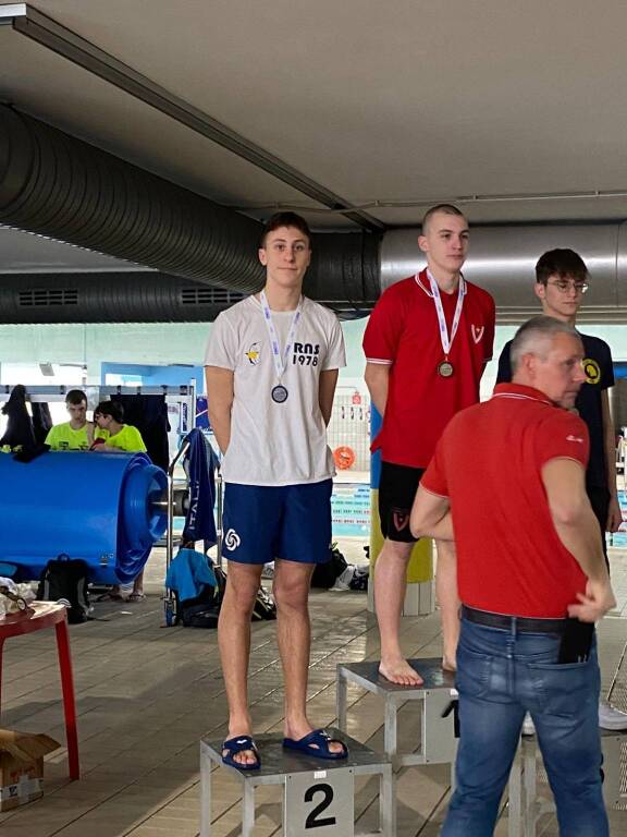 Ottime prestazioni per la Rari Nantes Saronno ai Campionati regionali di Categoria
