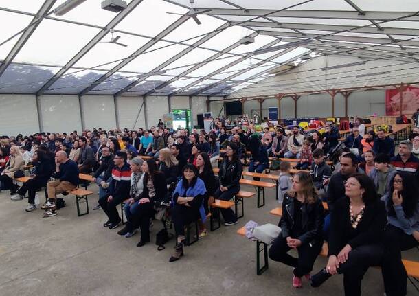 Raduno delle chiese evangeliche a Caronno Pertusella