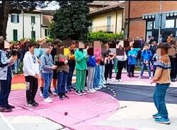 A Luvinate i bambini inaugurano il "Parco della meraviglia"