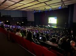 Al Teatro di Varese la festa di Matrimonio di “Ale e Mery”