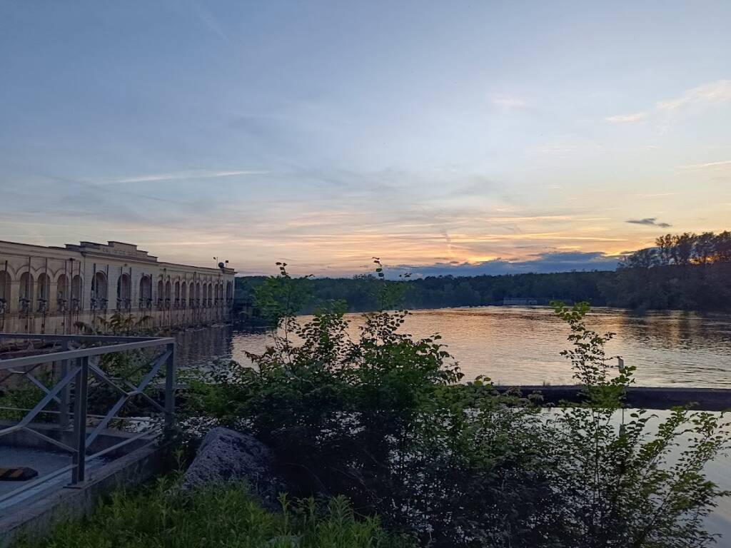ticino e diga panperduto al tramonto