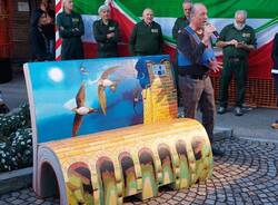 Cislago inaugura la panchina artistica dell'artista Fabrizio Vendramin