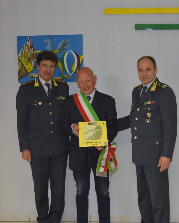 Comune di Maccagno con Pino e Veddasca e Guardia di Finanza unite al servizio della collettività