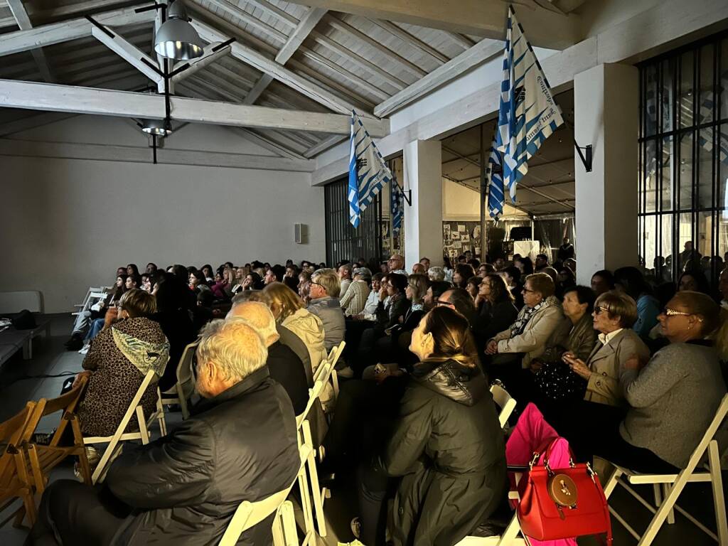 Contrada Sant'Erasmo - Film "Guardo sempre al mio passato"