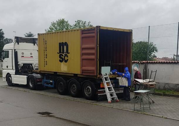 Dall'Armadio Solidale di Dairago un container di aiuti per la Brimawa School in Gambia