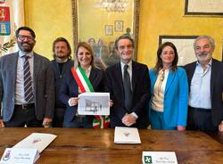 Fontana in visita a due aziende di Bodio Lomnago 