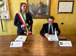 Fontana in visita a due aziende di Bodio Lomnago 