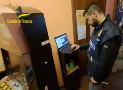 guardia di finanza varese slot machines