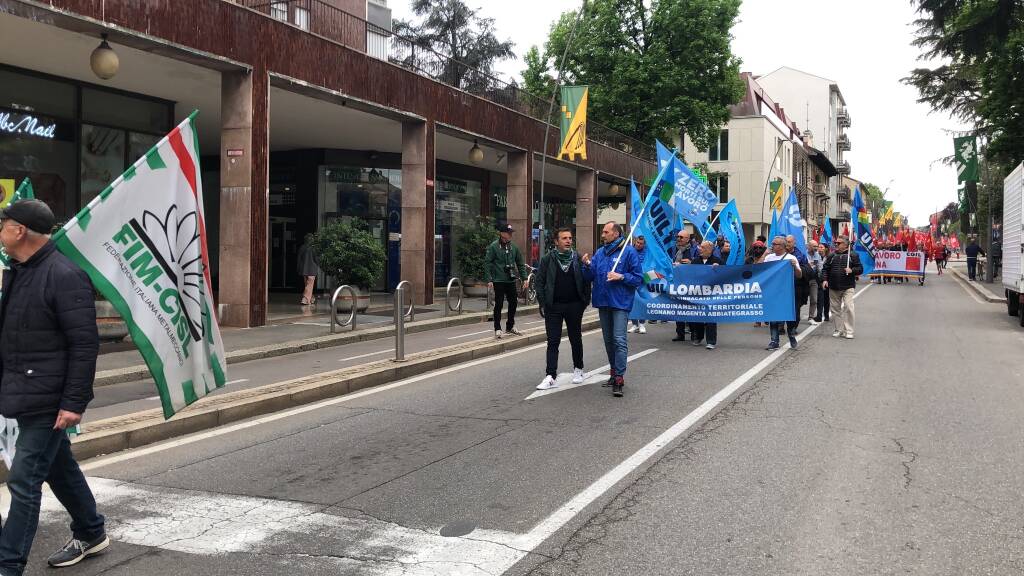 Il corteo del Primo Maggio a Legnano 