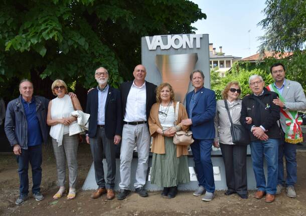 Il monumento del Vajont inaugurato a Legnano, a cura di Antonio Emanuele