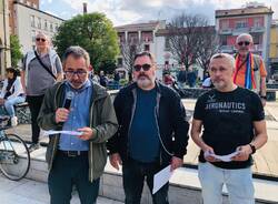 Il presidio per la Pace in piazza San Magno a Legnano