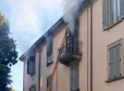 incendio via veratti varese