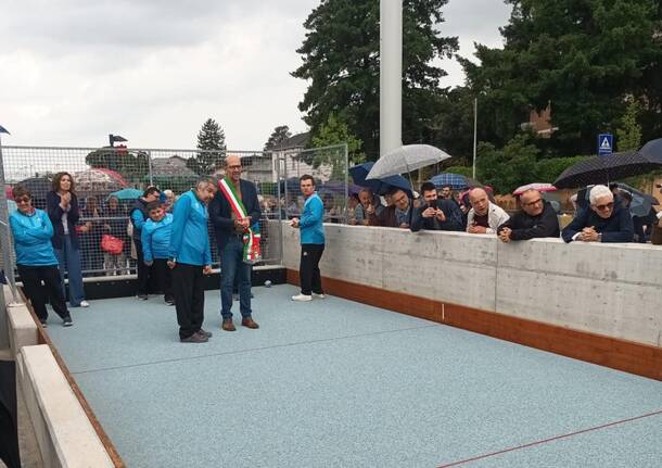 A Induno Olona l’inaugurazione del campo da bocce al parco della stazione