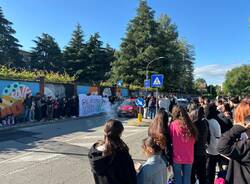 La protesta per i murales al Gadda Rosselli 